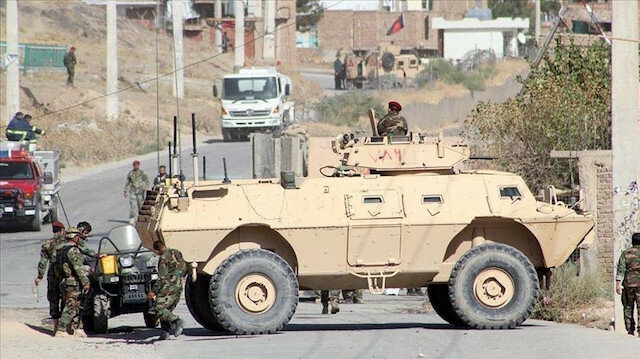أفغانستان.. مقتل قائد عسكري وعنصر أمني في تفجير