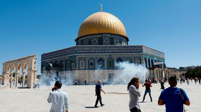 الأردن يحذر الاحتلال من استمرار انتهاكاتها في القدس