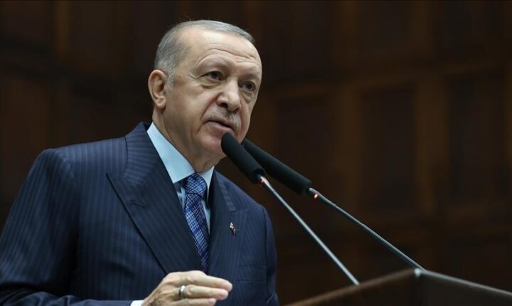 أردوغان: قواتنا البحرية ستزداد قوة مع المدفعية الوطنية