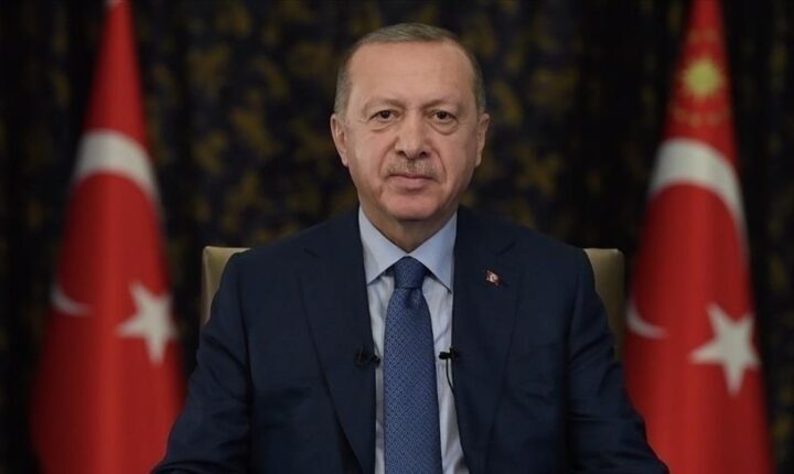 الرئيس أردوغان يتعافى من الإصابة بكورونا