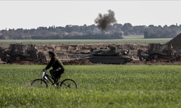 الجيش الإسرائيلي ينشر مزيدا من أنظمة الدفاع الجوي على حدود غزة