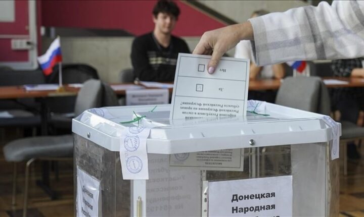 انفصاليو 4 مقاطعات أوكرانية: انتصرنا في استفتاءات الضم لروسيا