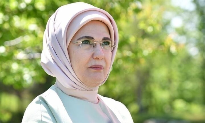 أمينة أردوغان تهنئ بعيد نوروز معربة عن أملها أن يكون “سبيلا لحلول الخير والجمال والسعادة”