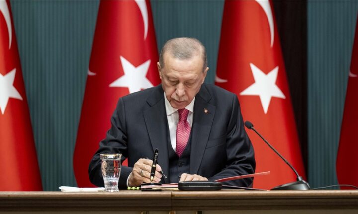 أردوغان يوقع مرسوما بتقديم الانتخابات الرئاسية إلى 14 مايو كانت مقررة في يونيو المقبل