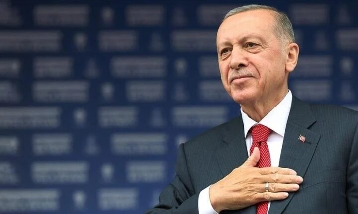 زعماء العالم يهنئون أردوغان بفوزه في انتخابات الرئاسة بعد تقدمه على منافسه زعيم المعارضة كمال قليجدار أوغلو، بحسب النتائج الأولية