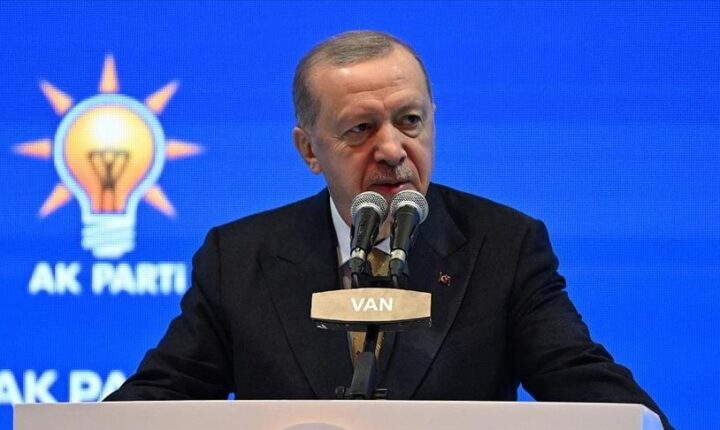 رئيس الجمهورية التركية السيد رجب طيب أردوغان: سنمضي نحو أهدافنا بسرعة بعد القضاء على آفة الإرهاب