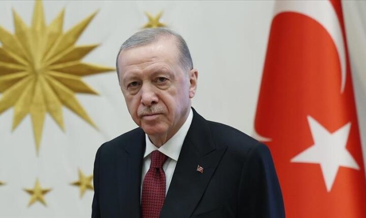 رئيس الجمهورية التركية السيد رجب طيب أردوغان: يتوجب على “قسد” التوقف عن المماطلة. رئيس الجمهورية التركية السيد رجب طيب أردوغان لفت إلى ضرورة الحفاظ على وحدة أراضي سوريا وهيكلها الموحد ووحدتها الوطنية..