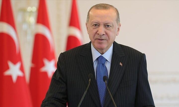 رئيس الجمهورية التركية السيد رجب طيب أردوغان: تعاون  الجمهورية التركية وأذربيجان يسهم في أمن الطاقة الاقليمي والأوروبي في رسالة وجهها إلى افتتاح “أسبوع باكو للطاقة”، الذي يُعقد هذا العام للمرة الثلاثين في العاصمة الأذربيجانية باكو..