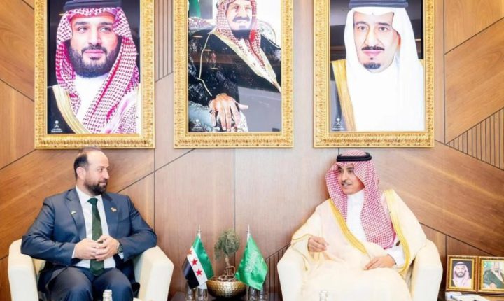 مباحثات سورية–سعودية لتعزيز التعاون الإعلامي