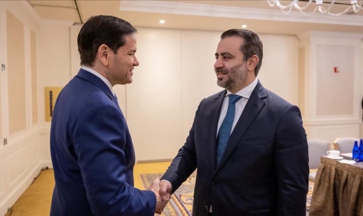 وزير خارجية سوريا يبحث مع نظيره الأمريكي تعزيز العلاقات