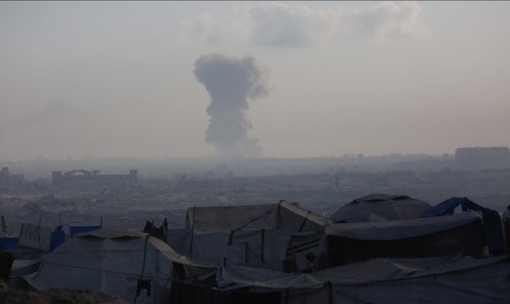 الاحتلال الإسرائيلي يقتل سبعة فلسطينيين ويواصل تفجير المنازل جنوبي مدينة غزة