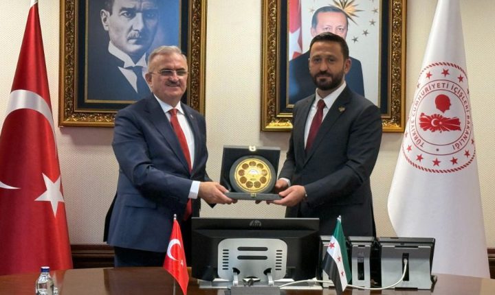 معاون وزير الداخلية السوري للشؤون الأمنية يلتقي نائب وزير الداخلية التركي