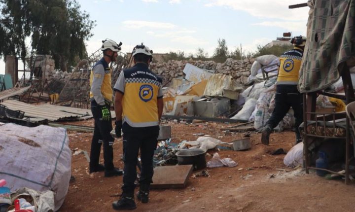 إصابة ثلاثة أشخاص جراء انفجار قذيفة من مخلفات النظام البائد بريف حلب