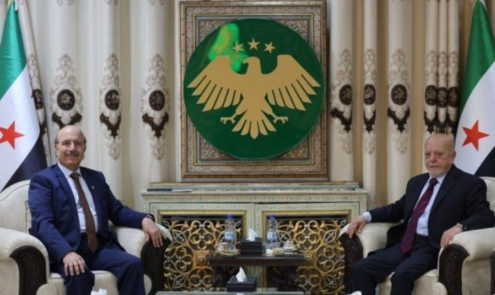 وزيرالاقتصاد والصناعة السوري يبحث مع سفير البحرين آفاق تطوير التبادل التجاري بين البلدين