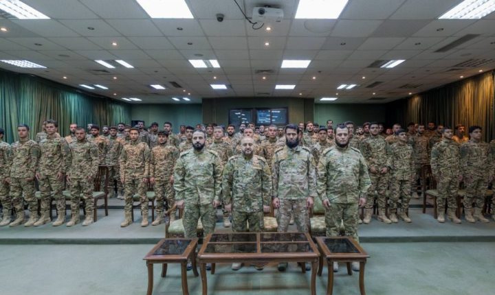 وزارة الدفاع السورية توفد بعثة طلاب ضباط للدراسة في تركيا والسعودية