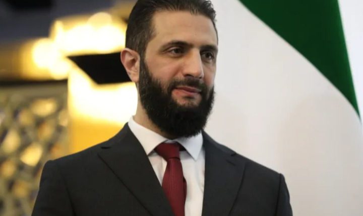 الشرع في مقابلة مع “CBS” الأمريكية: إعادة إعمار البلاد تتطلب ما بين 600 و900 مليار دولار