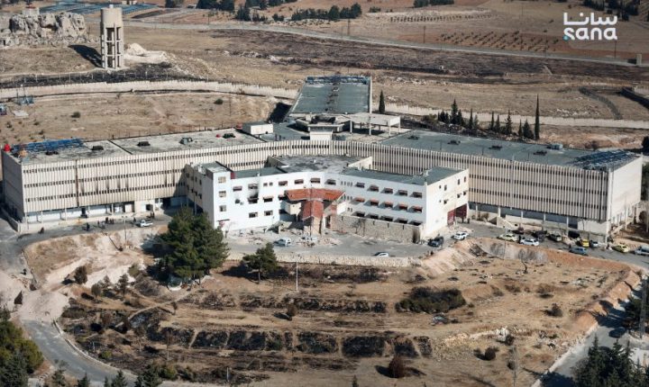 ليبراسيون الفرنسية: سجون الأسد تكشف أكبر صناعة ممنهجة للموت في القرن الـ 21