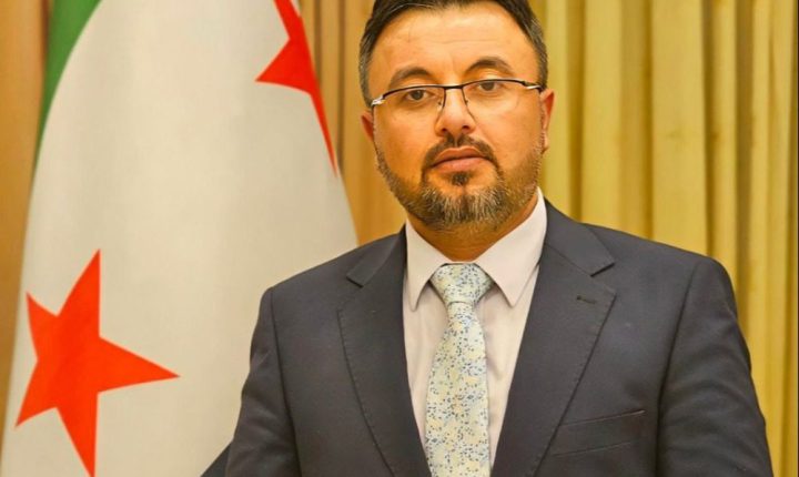 وزارة التربية السورية: الكوادر التي فصلت من عملها بسبب الثورة هي في صميم أولوياتنا