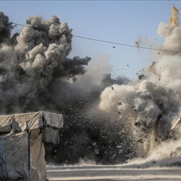 قصف متواصل على غزة والاحتلال الإسرائيلي يتحدث عن تقليص عمليته في غزة تجاوبا مع خطة ترامب
