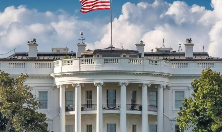 البيت الأبيض يضغط على الكونغرس لإلغاء قانون قيصر ودعم الحكومة