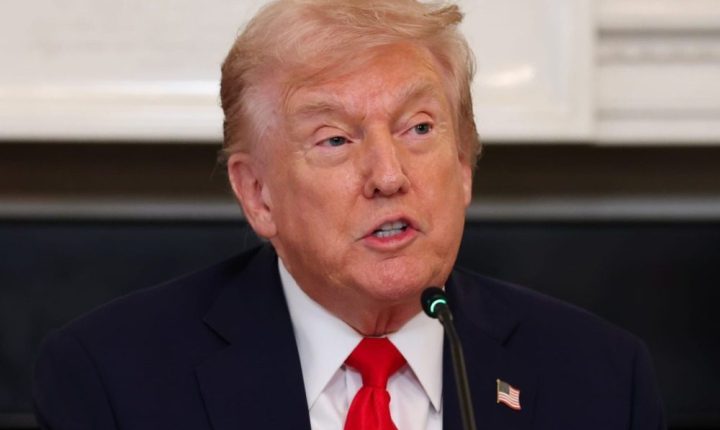 ترامب: الرئيس الشرع يقوم بعمل جيد للغاية