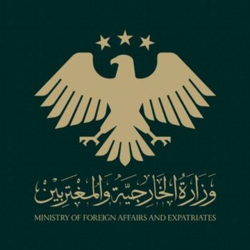 سوريا تدين الغارات الإسرائيلية على مطار أبو الظهور وباراك يحذر من التصعيد