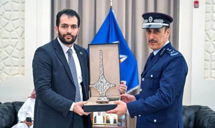 وفد من وزارة الداخلية السورية يزور أكاديمية الشرطة القطرية