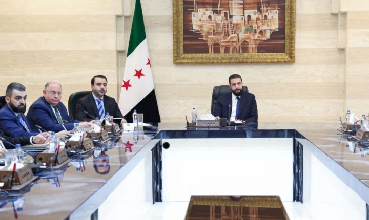 الشرع يبحث مع مجلس التنمية الأعلى نتائج مؤتمر مستقبل الاستثمار