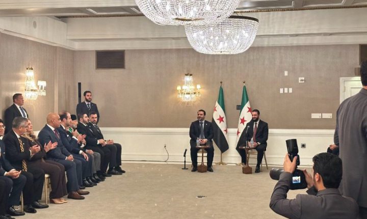 الشرع خلال لقائه ممثلي المنظمات الأمريكية: سوريا بحاجة إلى جهود أبنائها لإعادة إعمارها