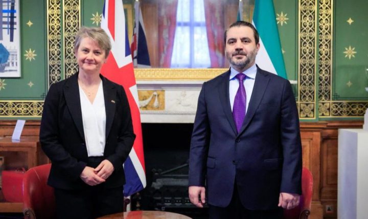 الشيباني يبحث مع وزيرة الخارجية البريطانية العلاقات الثنائية وسبل تطويرها