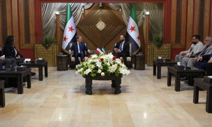 محافظ حلب يبحث مع القائم بالأعمال الفرنسي سبل تعزيز التعاون