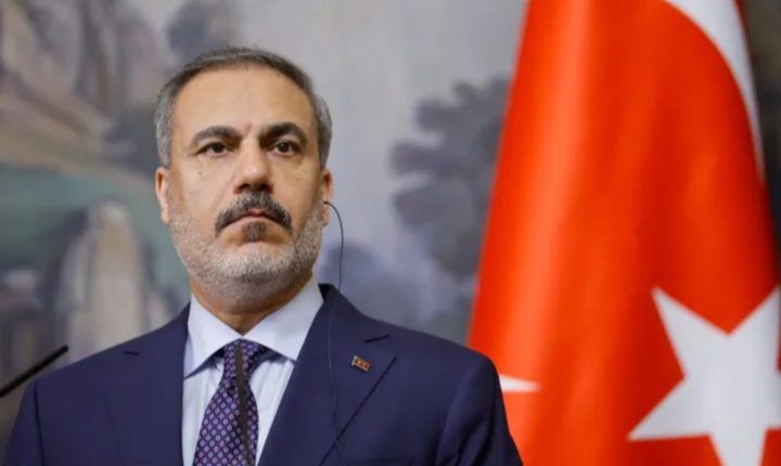 فيدان: المسألة الرئيسية لواشنطن وأنقرة هي ضمان ألا تشكّل إسرائيل تهديداً لسوريا