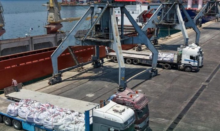 هيئة المنافذ تنفي تعديل رسوم مواد البناء أو فرض رسوم جديدة على نقل الأغنام