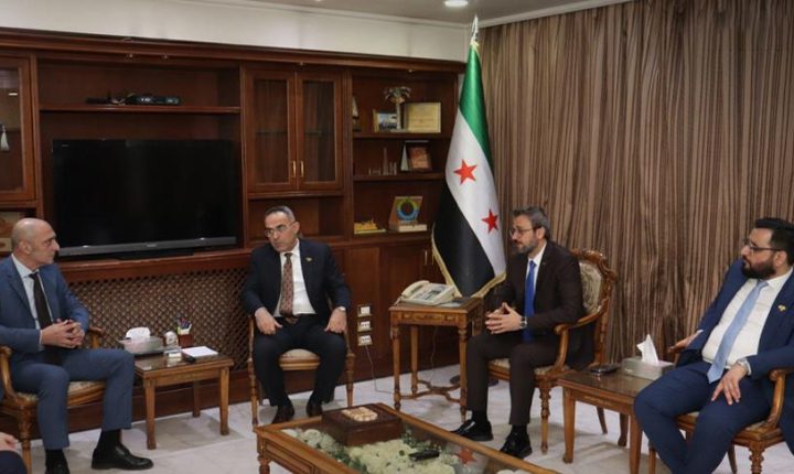 وزير الزراعة السوري يبحث مع وفد اللجنة السورية الروسية تطوير التعاون