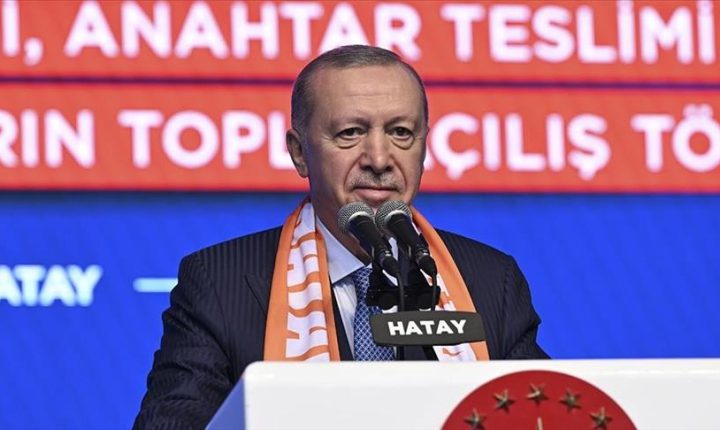 أردوغان: سنبقى إلى جانب سوريا ونسعى لإقامة منطقة خالية من الإرهاب