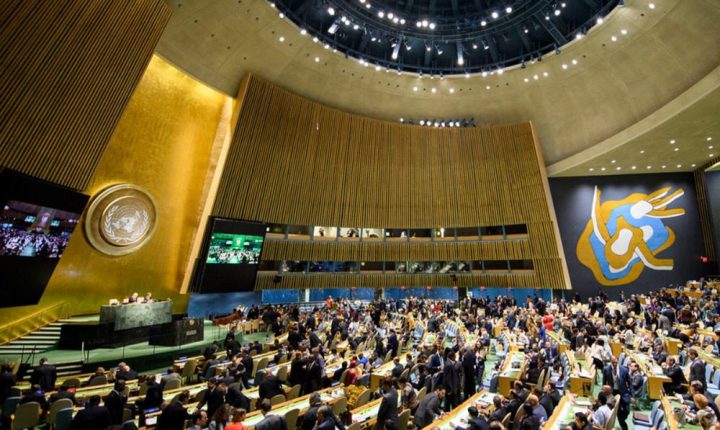 الأمم المتحدة تتبنى قراراً يطالب الاحتلال الإسرائيلي بالانسحاب من الجولان السوري