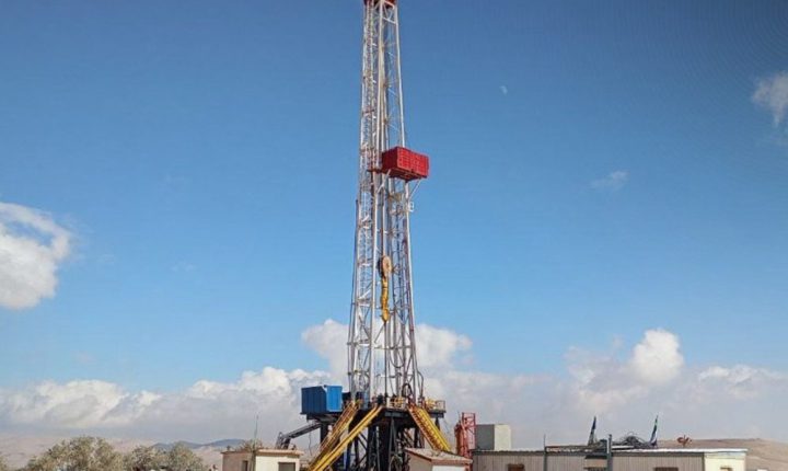 بدء حفر أول بئر استكشافية للغاز في التواني بريف دمشق