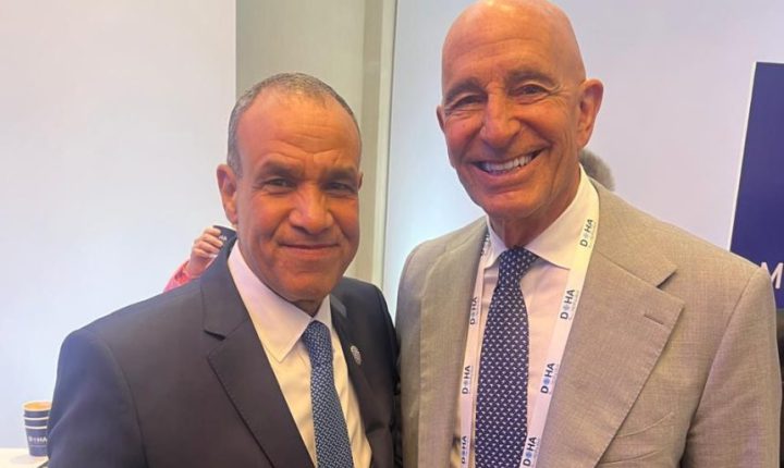 عبد العاطي وباراك يبحثان مستجدات الأوضاع في سوريا