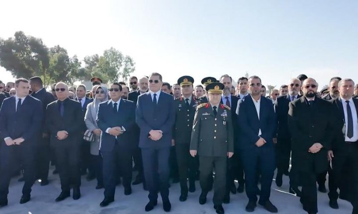 رئيس الأركان التركي يشارك في مراسم تشييع الوفد العسكري