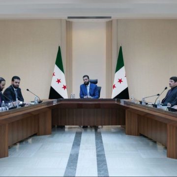 الشرع يبحث مع وزارة الداخلية تطوير الأداء والخدمات المقدمة للمواطنين