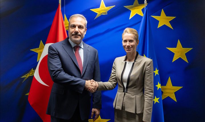 فيدان يلتقي كالاس في بروكسل