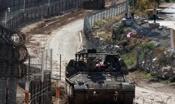 الاحتلال الإسرائيلي يطلق قنابل دخانية على نساء وأطفال في ريف القنيطرة