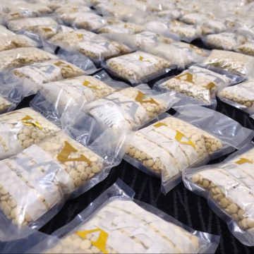 مكافحة المخدرات تحبط نقل شحنة كبيرة من حبوب الكبتاغون في ريف حمص