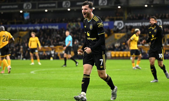 مانشستر يونايتد يعمّق جراح ولفرهامبتون… كريستال بالاس يقتحم المربع الذهبي… وليفربول يواصل نتائجه السلبية في الدوري الإنجليزي.