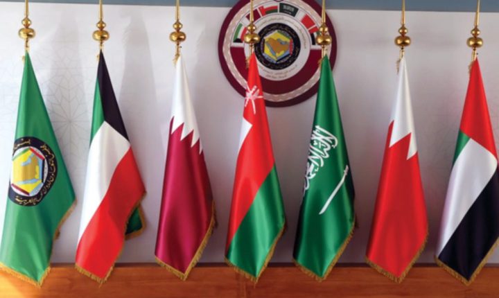 مجلس التعاون الخليجي يرحب برفع العقوبات الأمريكية عن سوريا