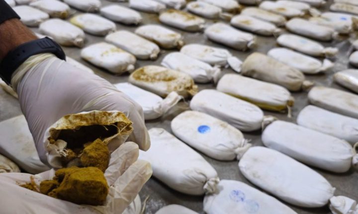 وزارة الداخلية السورية تضبط كمية كبيرة من المخدرات بالتعاون مع العراق