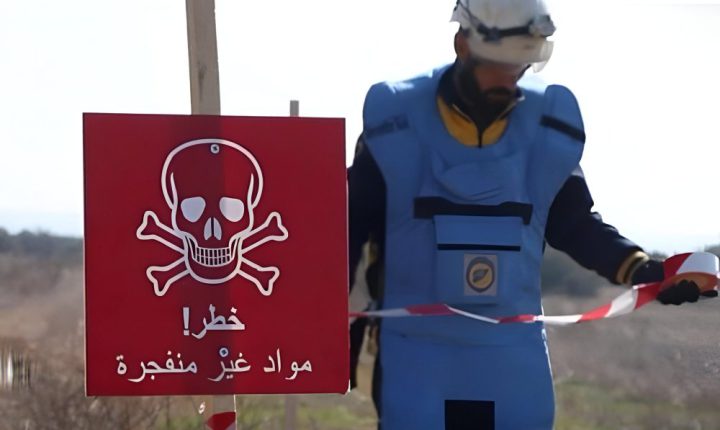 استشهاد طفلٍ وإصابة ثلاثةٍ آخرين بانفجار قنبلة من مخلفات قصف النظام البائد