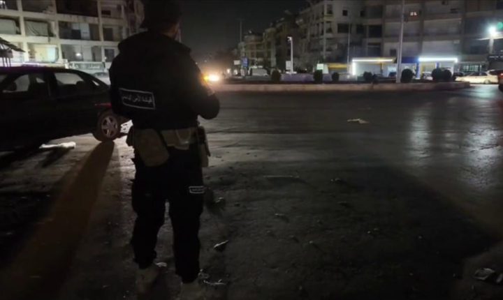 مسؤول سوري ينفي التوصل إلى اتفاق مع “واي بي جي” الإرهابي