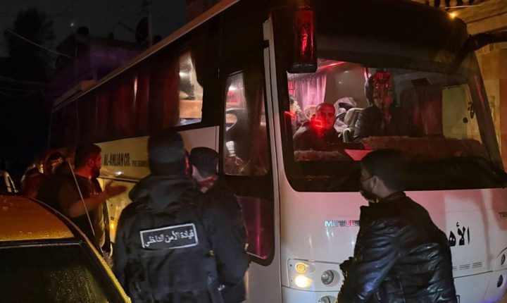 خروج آخر دفعة من عناصر تنظيم ب ك ك الإرهابي من مدينة حلب