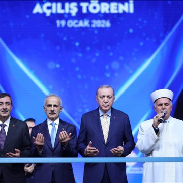 أردوغان يفتتح المدرج الثالث لمطار أسنبوغا بأنقرة